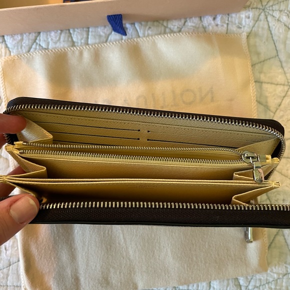 Louis Vuitton Pop canvas zippy limited edition bleu - Picture 4 of 6